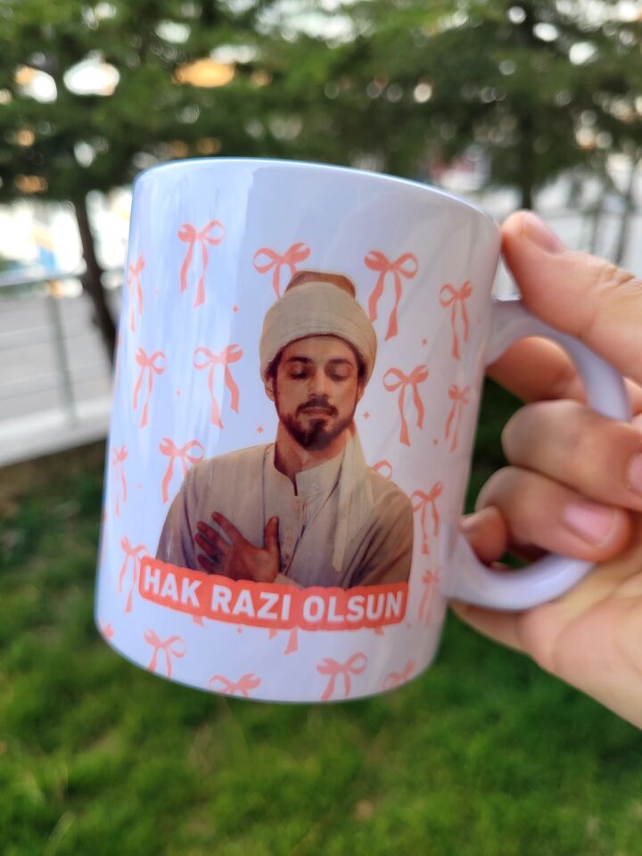 Hak Razı Olsun ve Sela Met Le Cüneyd Efendi Baskılı Kupa Bardak