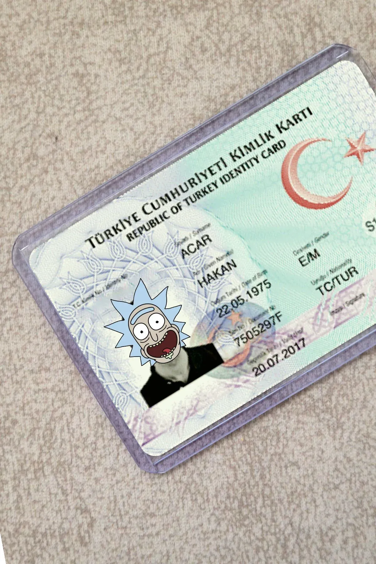 Mavi Kafa Rick And Morty Şeffaf Kimlik Kılıfı - Ehliyet, Nufüs Cüzdanı, Okul Kartı, Akbil Kılıfı