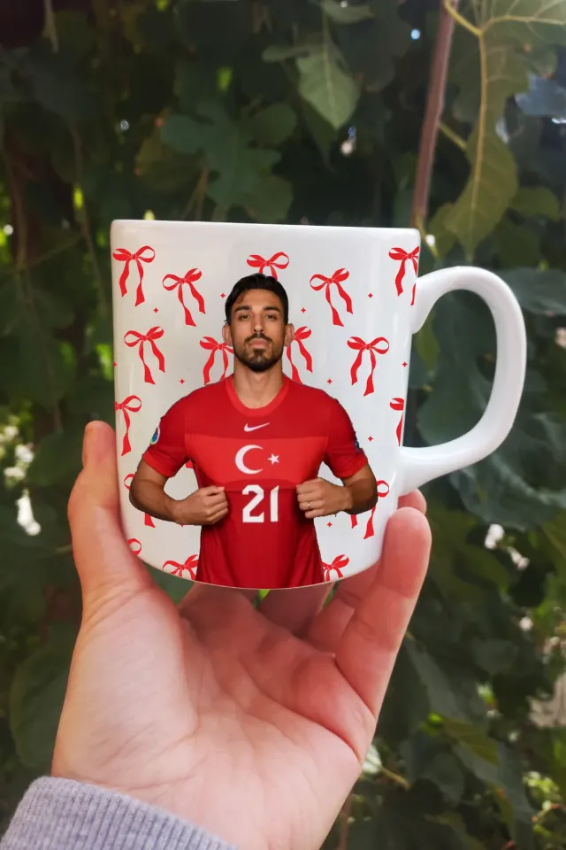 İrfan Can Kahveci Fiyonklu Milli Takım Kupa Bardak