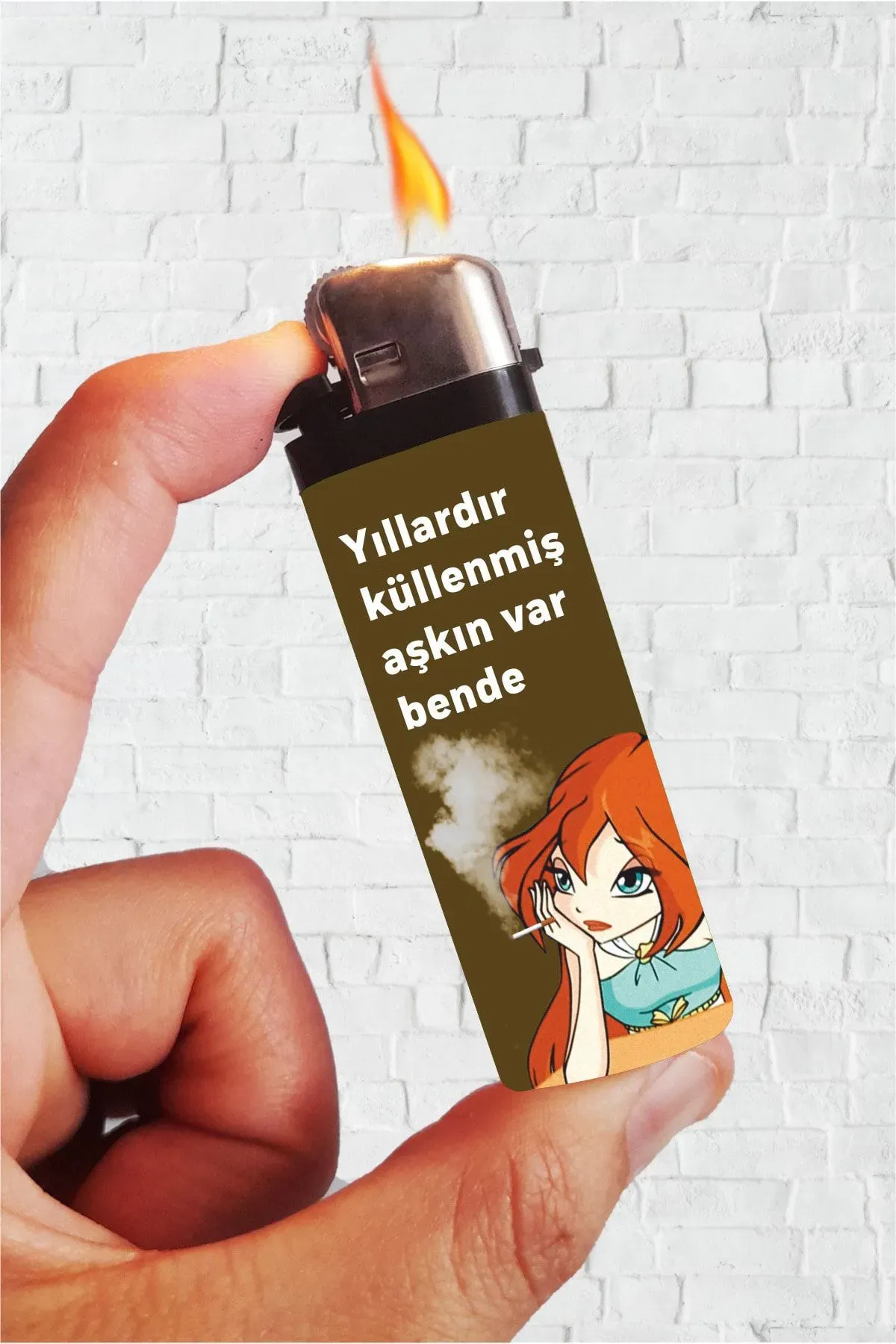 Yıllardır Küllenmiş Aşkın Var Bende Winx Bloom Full Kaplamalı Çakmak