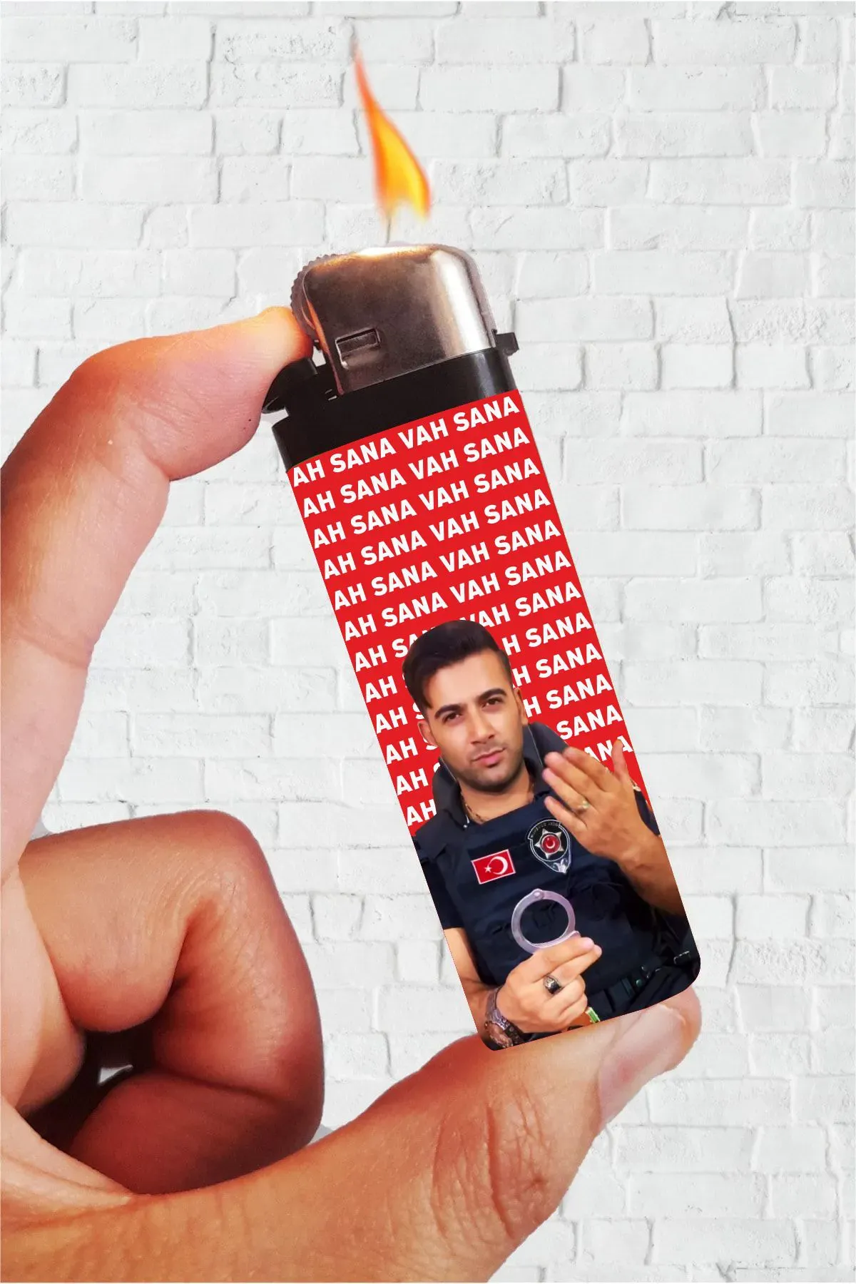Yakışıklı Güvenlik Ah Sana Vah Sana Full Kaplamalı Çakmak