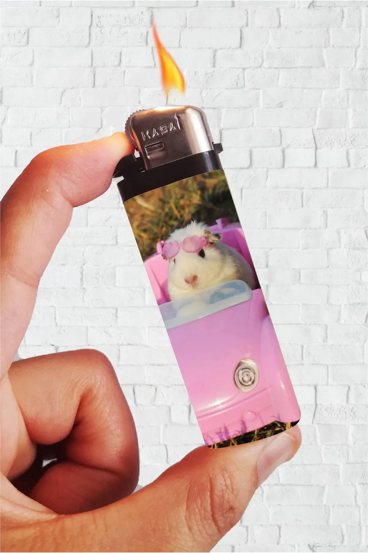 Hamster Pembe Araba Full Kaplamalı Çakmak