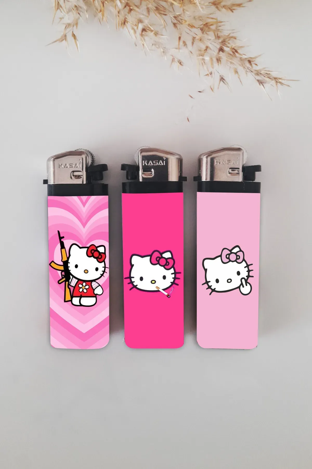 3 Adet Hello Kitty Pink Kaplamalı Çakmak