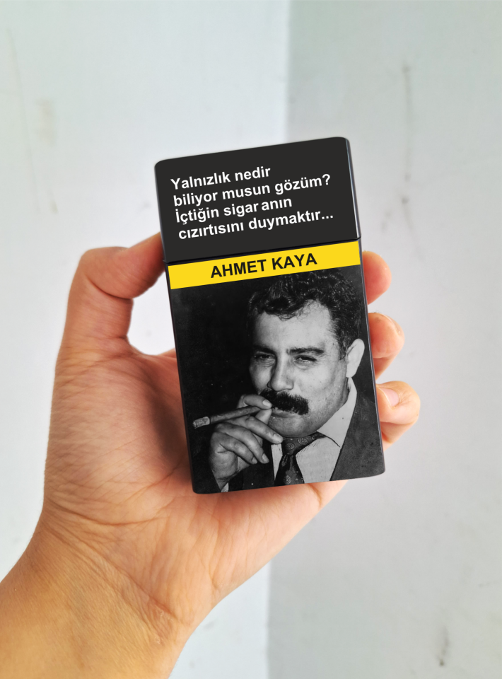Sigara Tabakası - İçtiğin Sigaranın Cızırtısı Ahmet Kaya