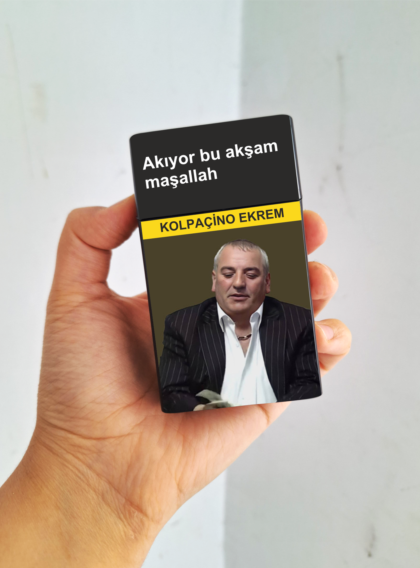 Sigara Tabakası -  Akıyor Maşallah Kolpaçino Ekrem