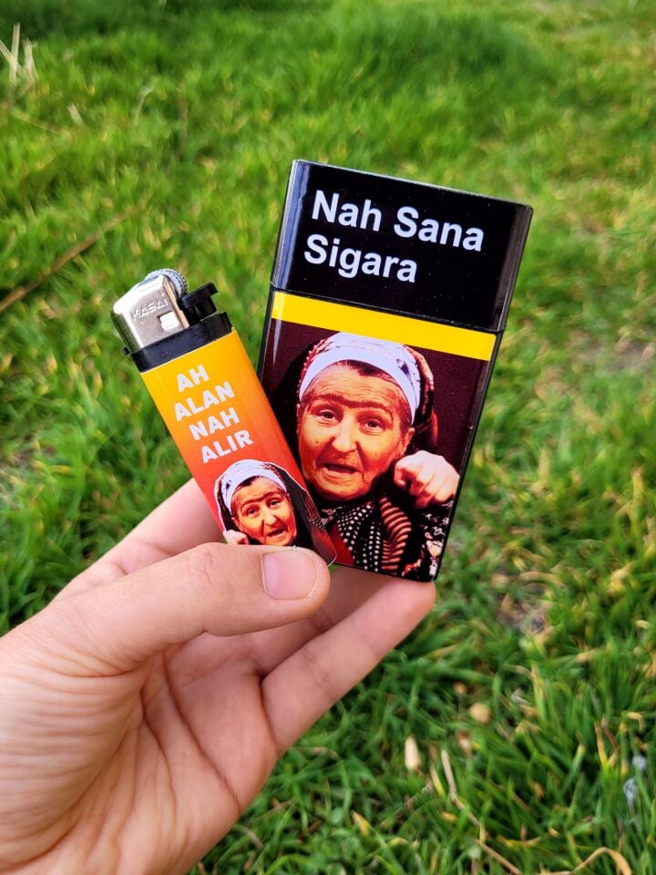 2'li Sigara Tabakası ve Çakmak  -  Ah Alan Nah Alır Nine Recep İvedik Seti