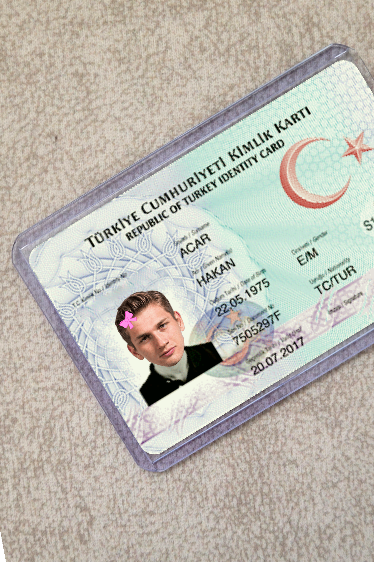 Fiyonklu Semih Kılıçsoy Kimlik Kılıfı - Ehliyet, Nufüs Cüzdanı, Okul Kartı, Akbil Kılıfı